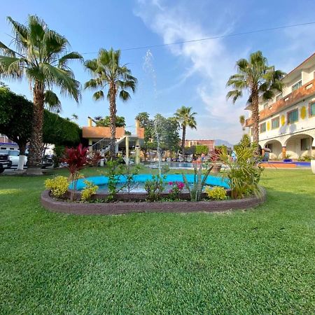 Hotel San Carlos Yautepec Exterior photo