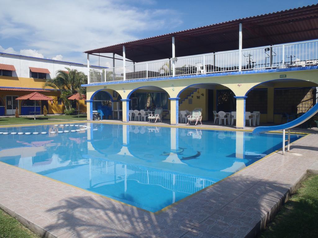 Hotel San Carlos Yautepec Exterior photo